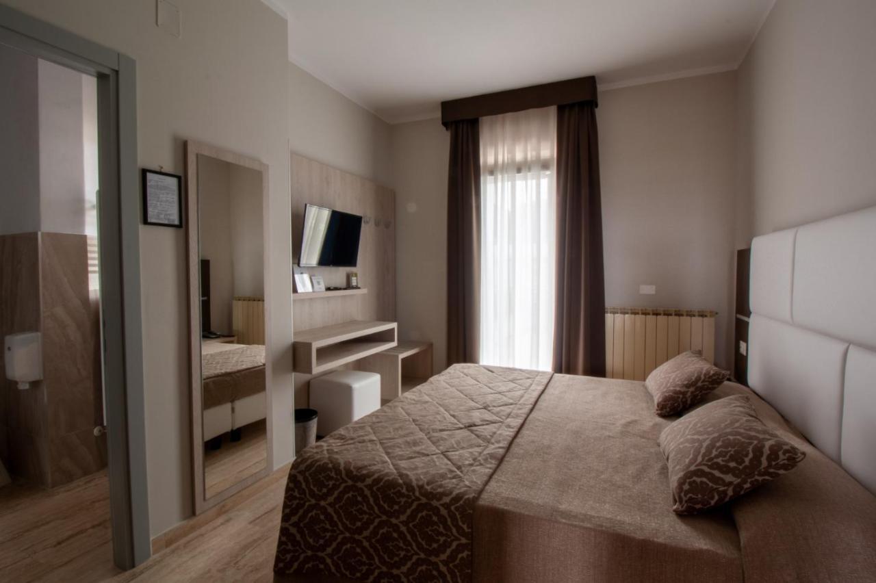 Hotel Europa 테르몰리 외부 사진